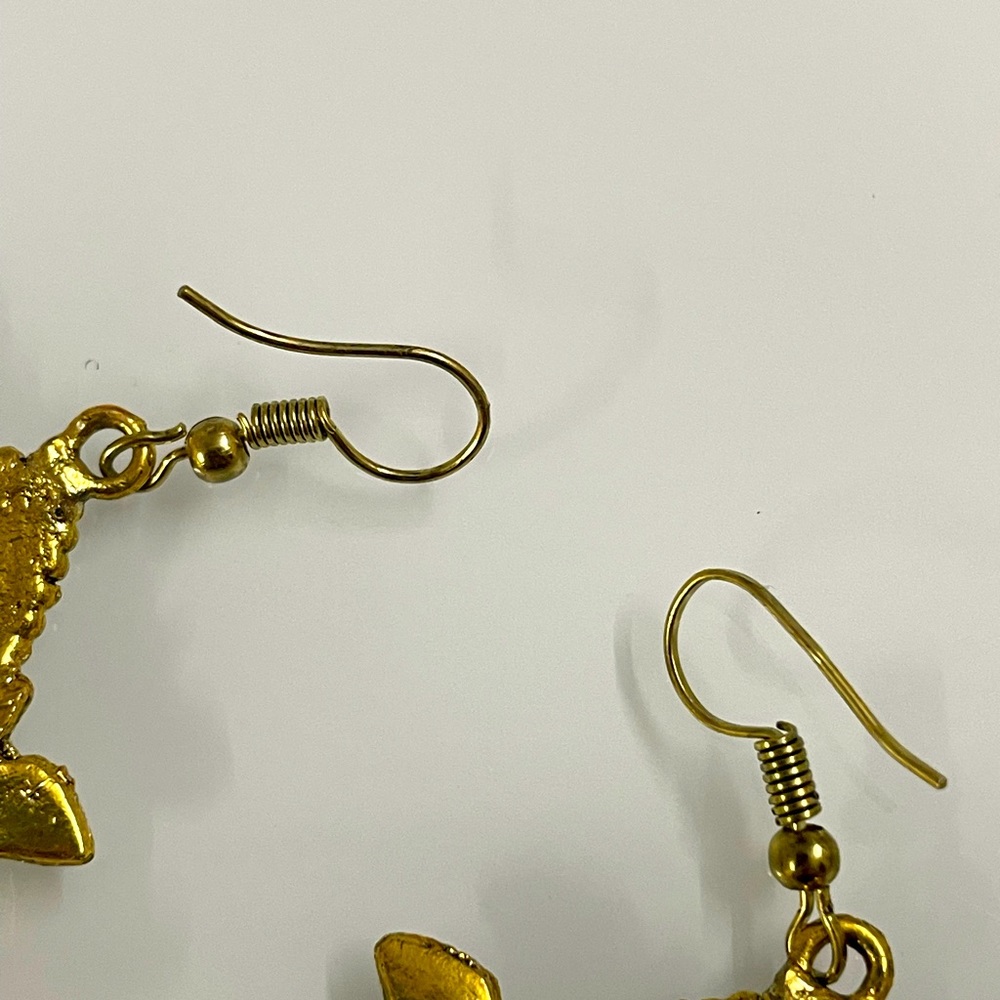 🎉🎉🎉 Pretty Earrings - Picture 2 of 4